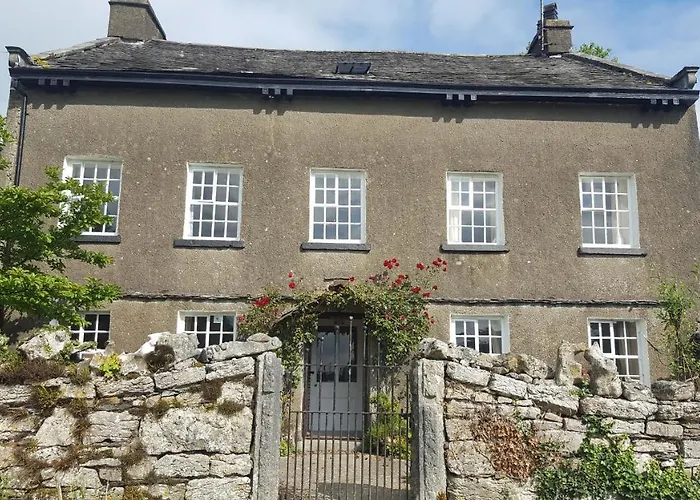 بيت ضيافة Witherslack Hall